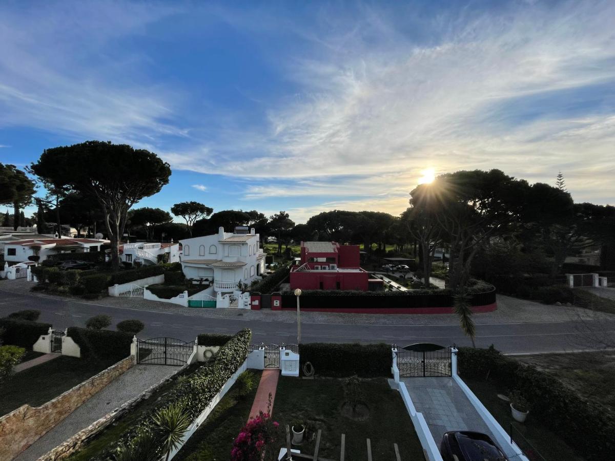 Algarvila Vilamoura Luaran gambar